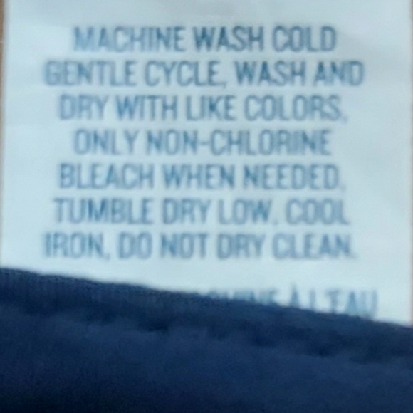 Old Navy puffer jacket, young men's sz. s - Picture 11 of 11